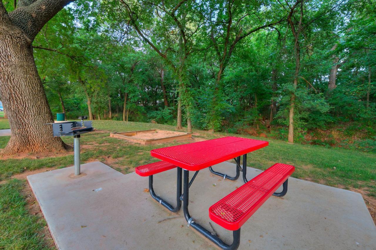 Ou Sooner, Pool & Gym, Bbq, Netflix, 100Mb Internet, Lg Washer & Dryer, Close To Ou! Norman Exterior foto