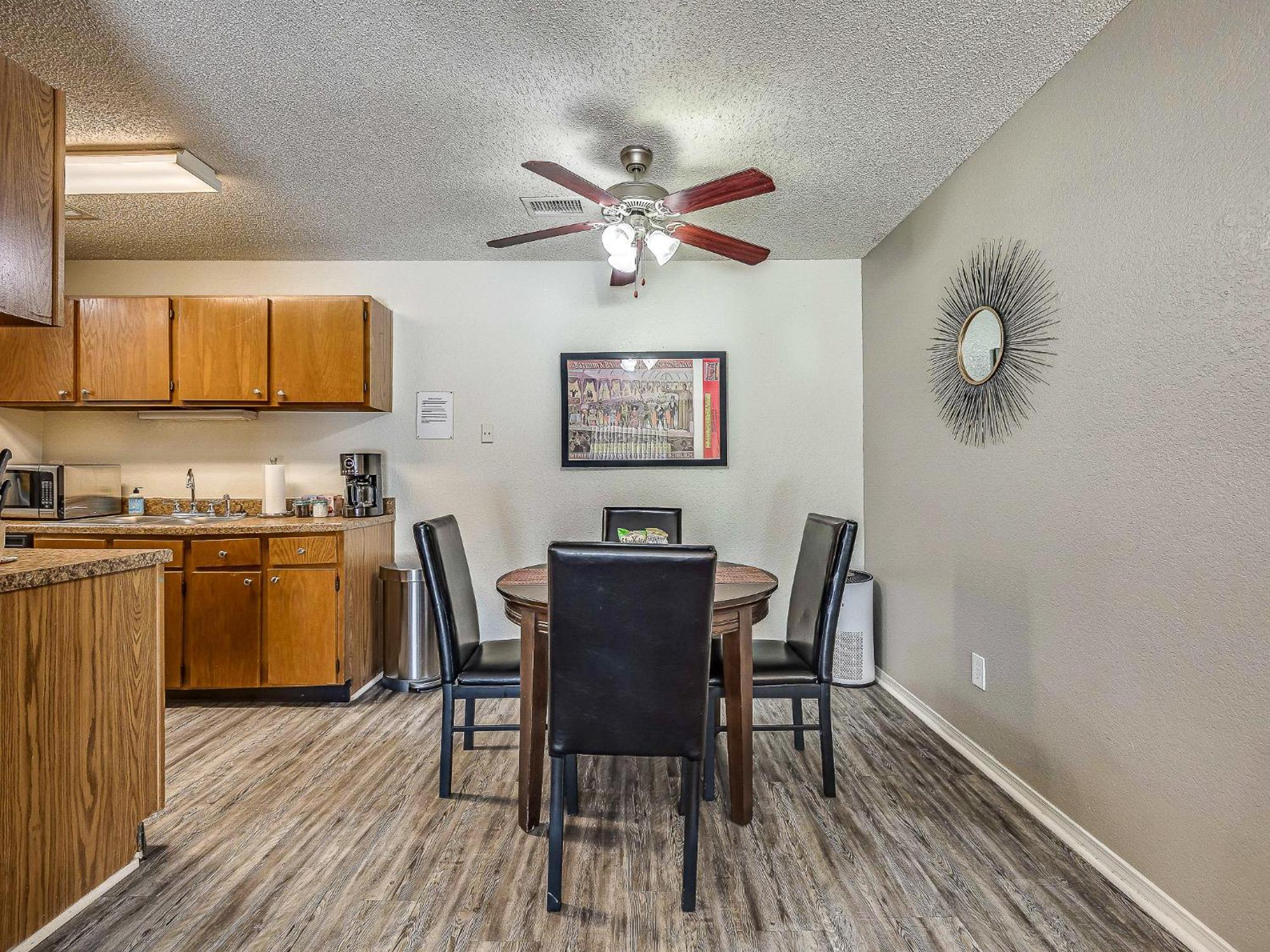 Ou Sooner, Pool & Gym, Bbq, Netflix, 100Mb Internet, Lg Washer & Dryer, Close To Ou! Norman Exterior foto